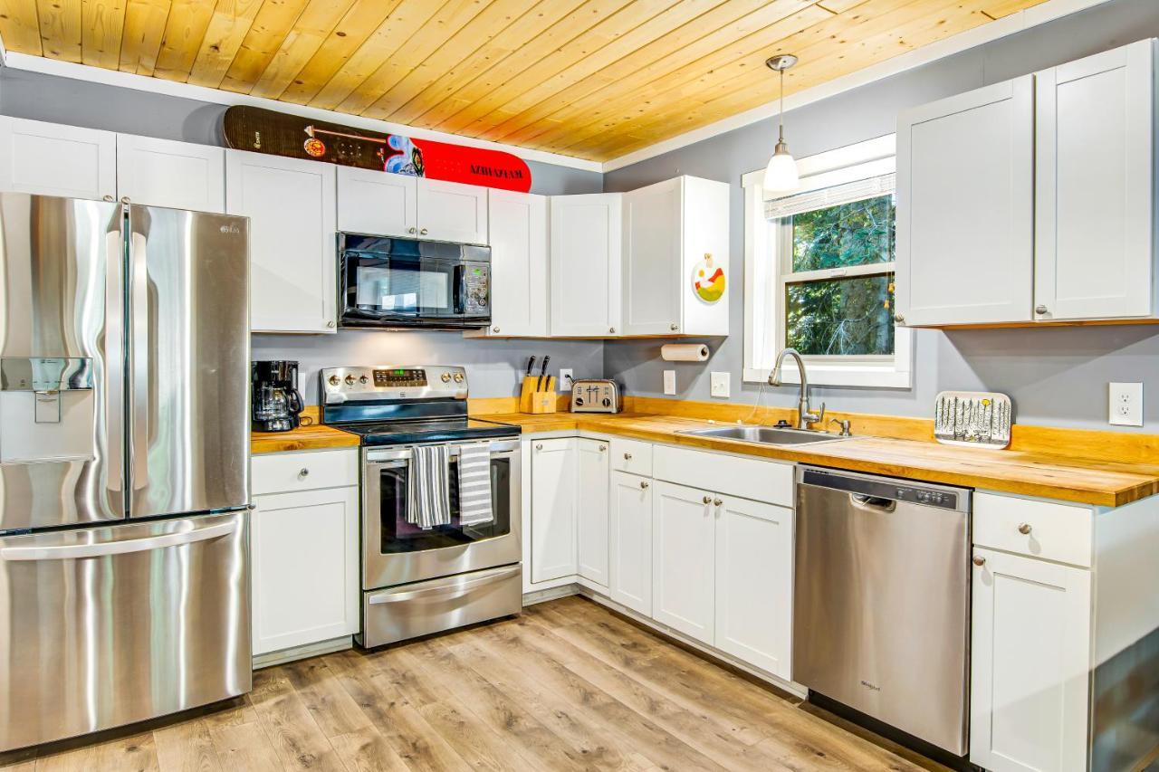 Snowdrop Summit Cabin Snoqualmie Pass المظهر الخارجي الصورة